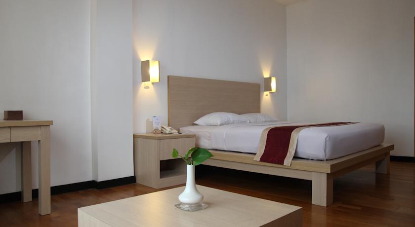 Hotel Ebony 10/33