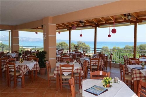 Grand Beach Hotel 30/67