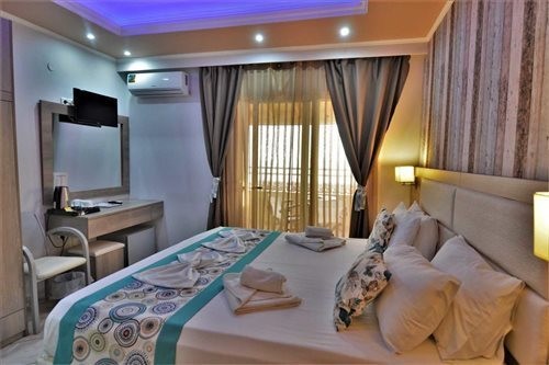 Grand Beach Hotel 18/67