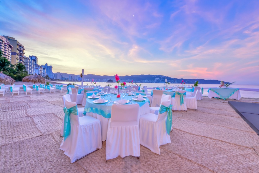 Krystal Beach Acapulco 53/98
