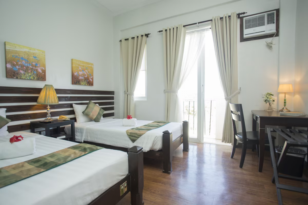 Hotel Soffia Boracay 12/22