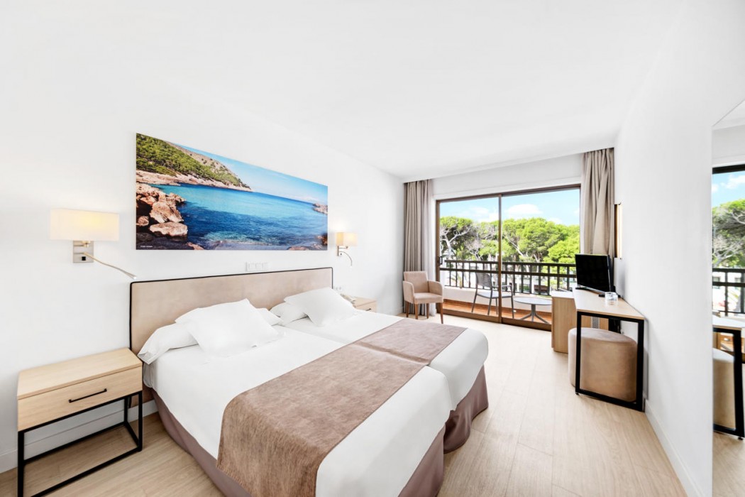 Bella Playa Hotel and Spa 17/78