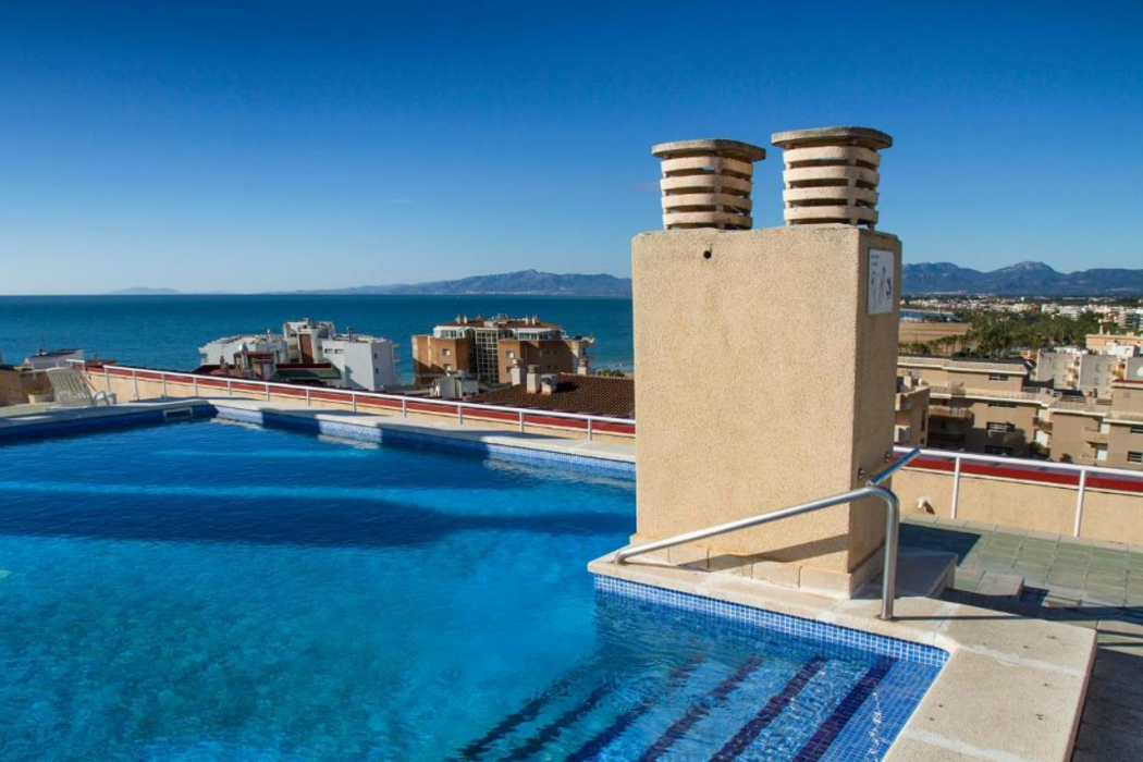 Rentalmar Park Suites 7/10