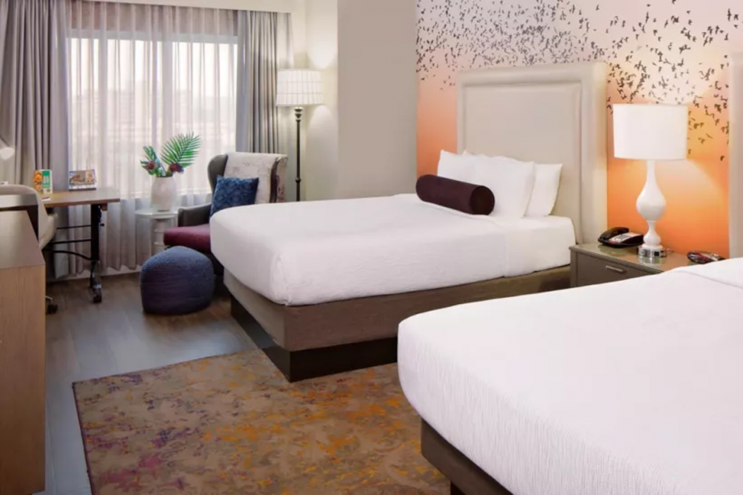Hotel Indigo Austin Downtown University 12/70
