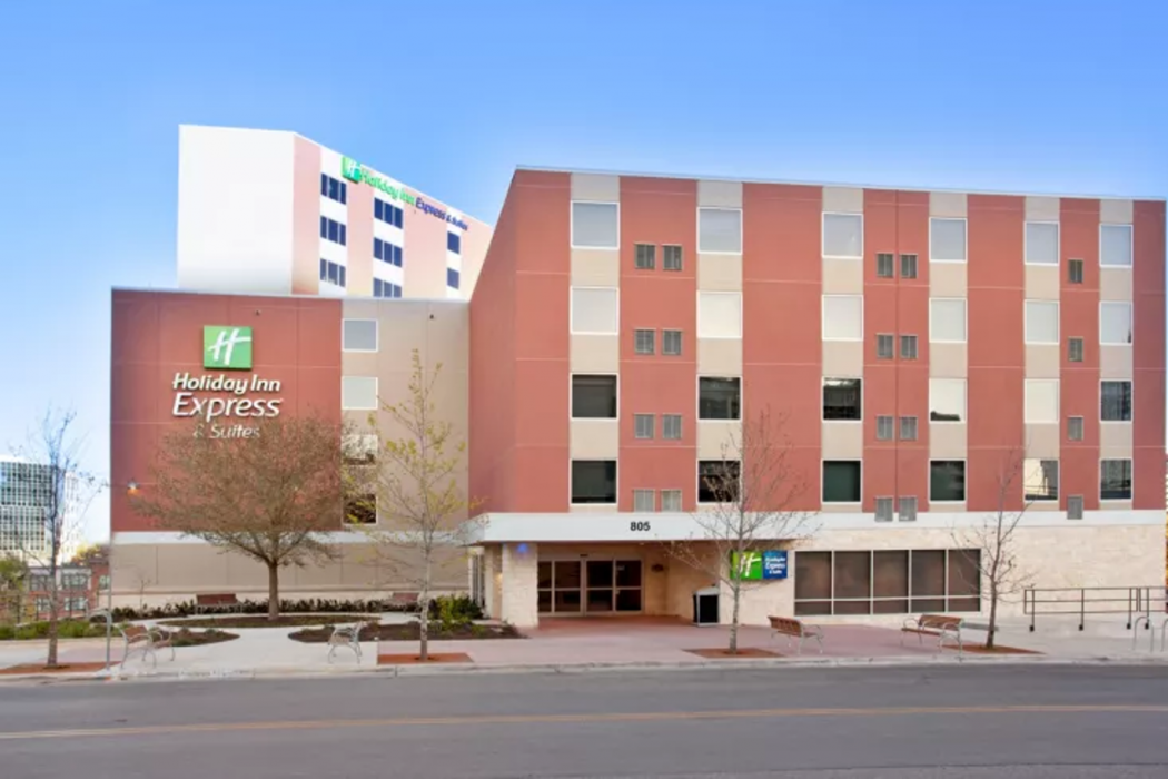 Holiday Inn Express and Suites Austin Downtown University 1/39