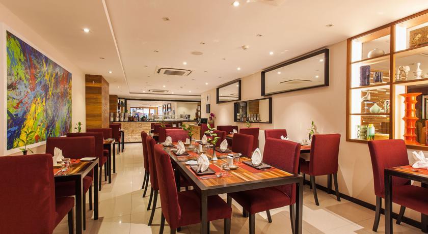 The Somerset Hotel 20/56