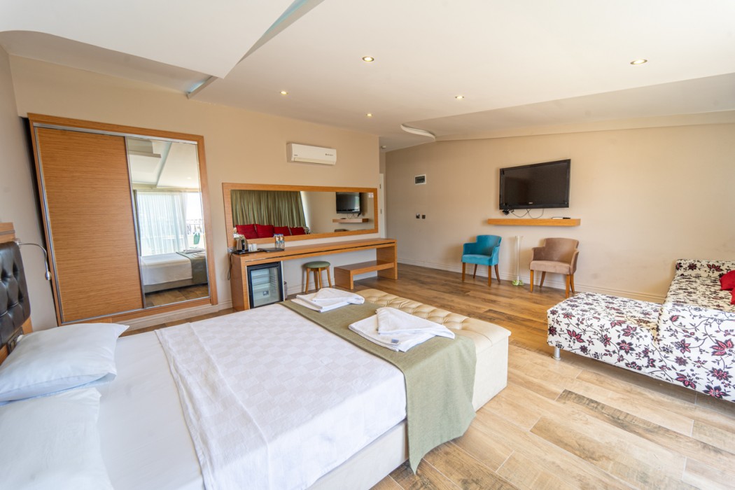 Aurasia Sea Side Hotel 19/63