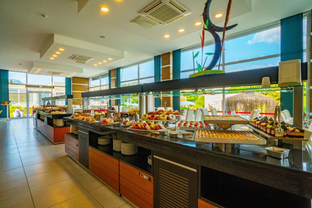 Karya Family Resort 71/88