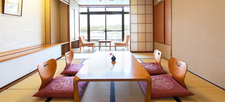 Hotel Urashima 12/55