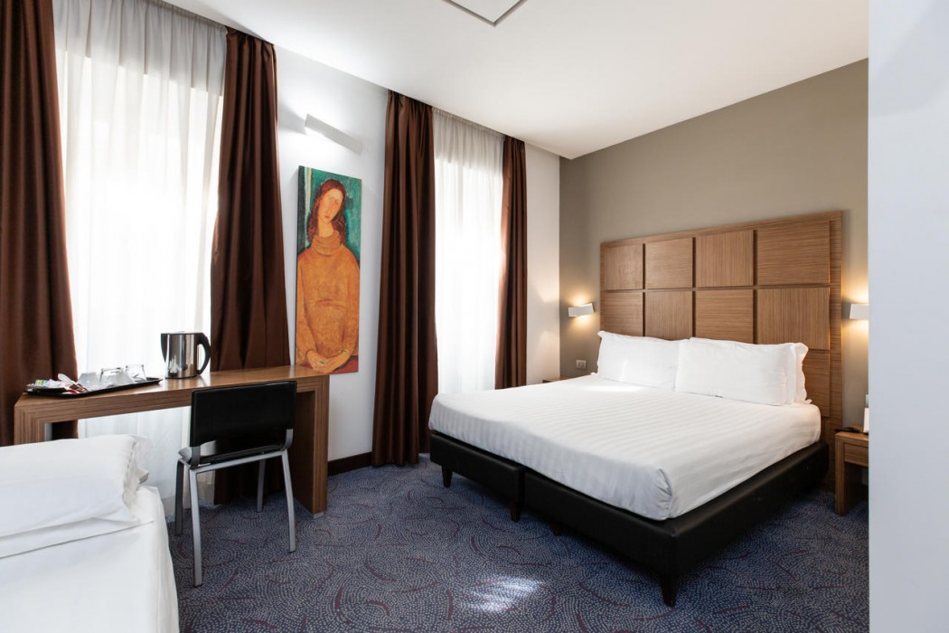Rome Art Hotel 11/69