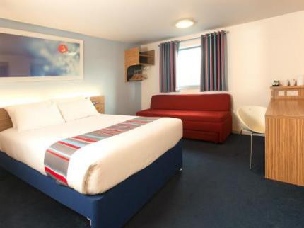 Travelodge Birmingham Central Bull Ring - Tap to explore photos