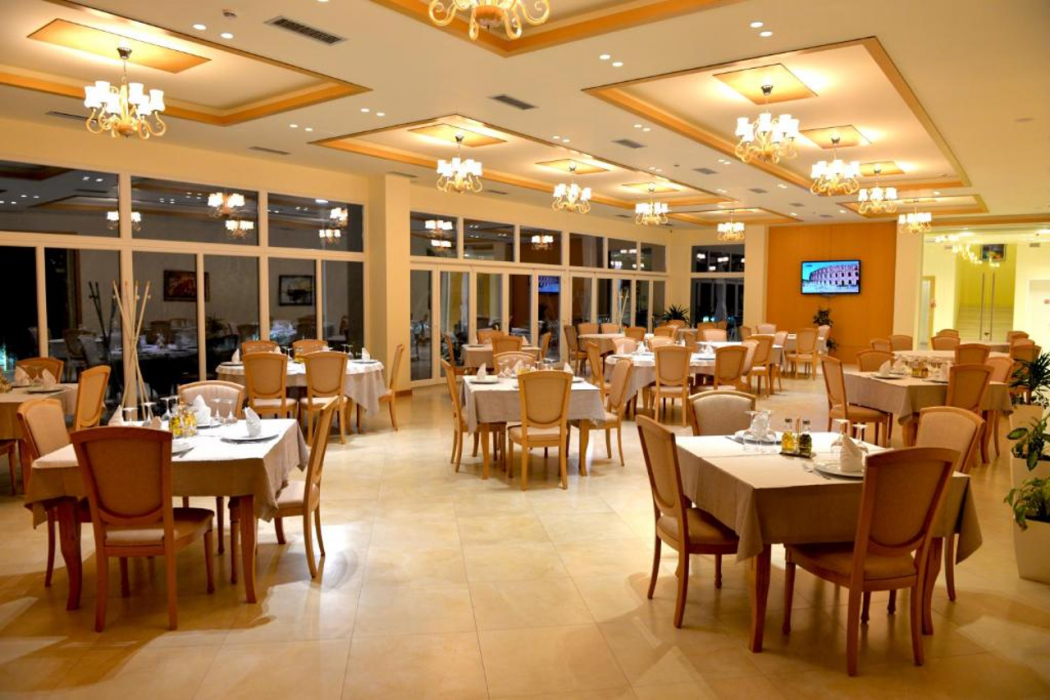 Grand White City Hotel 26/41