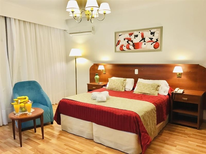 Hostal Del Sol 24/55