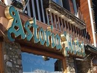 Astoria Hotel 10/50
