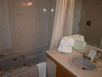 Astoria Hotel 36/50