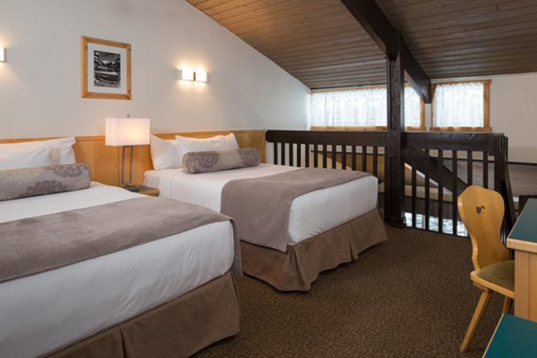 Canmore Rocky Mountain Ski Lodge 69/118