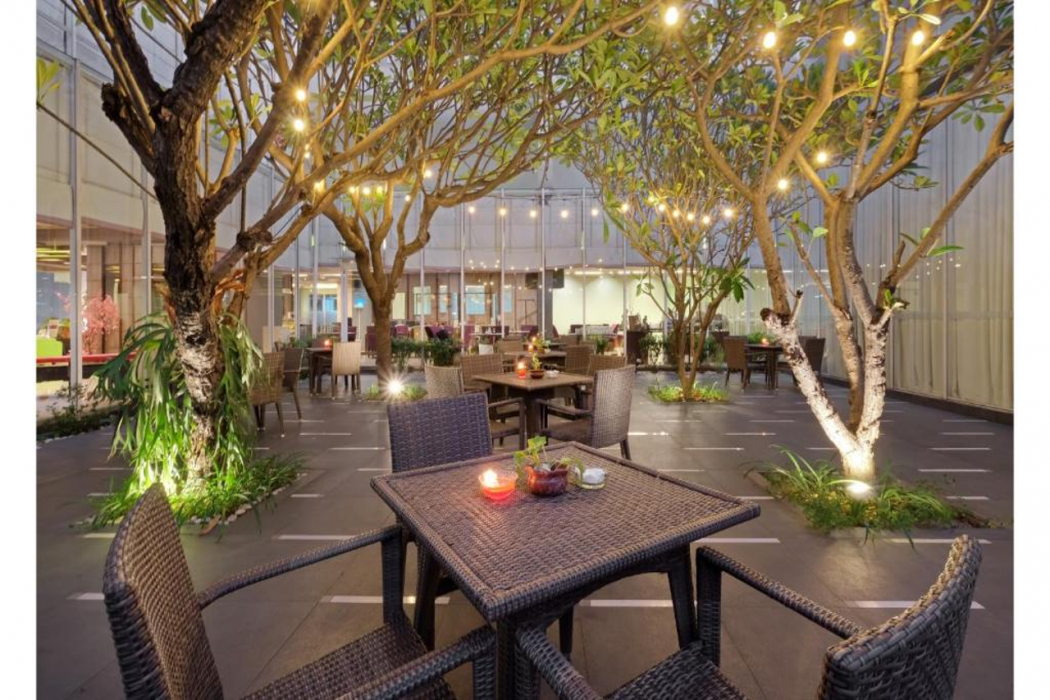 Quest Hotel Simpang Lima Semarang 25/60