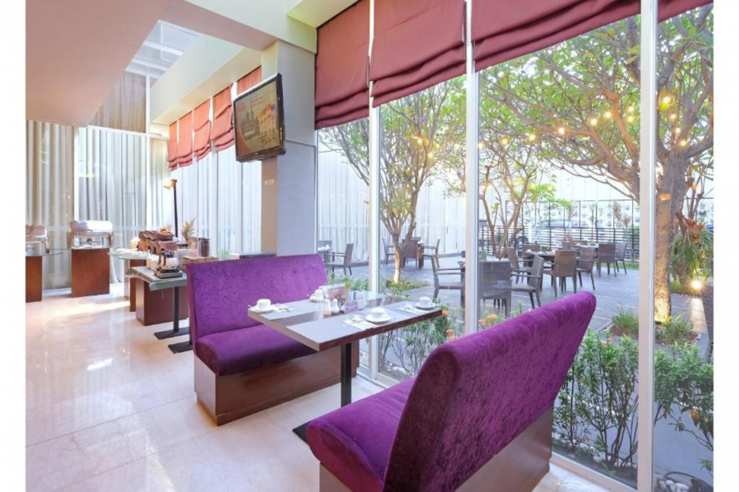 Quest Hotel Simpang Lima Semarang 23/60