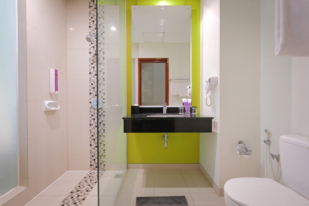 Quest Hotel Simpang Lima Semarang 12/60