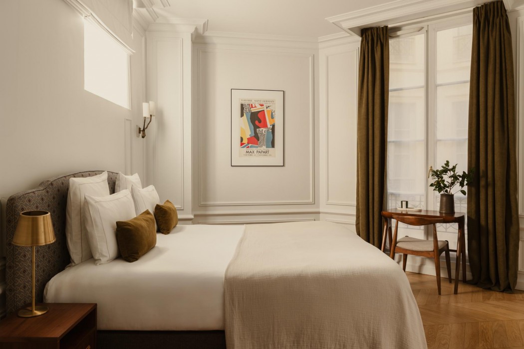 Bourgogne Hotel and Montana 6/45