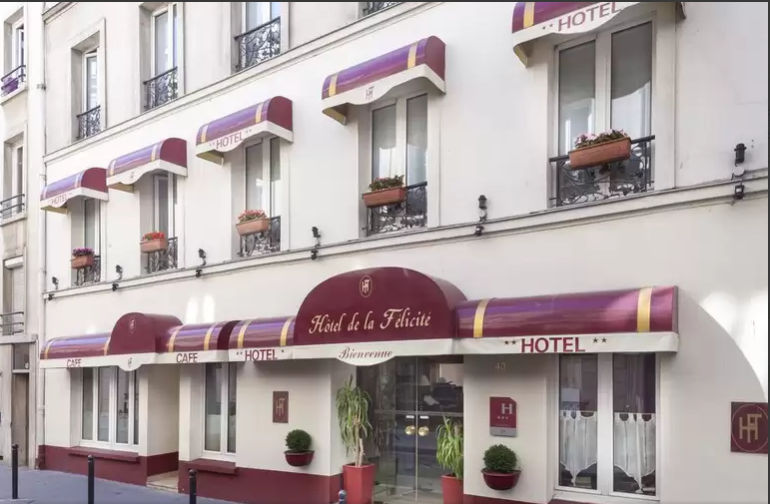 Hotel de La Felicite 2/33