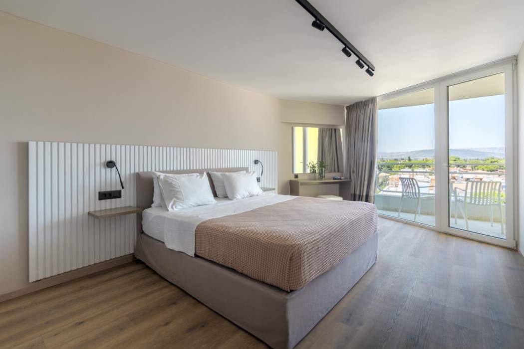Marathon Beach Resort 25/72