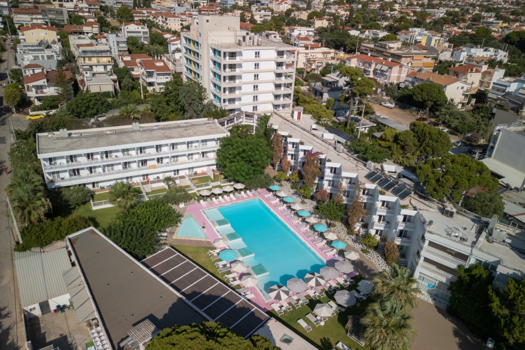 Marathon Beach Resort 8/72
