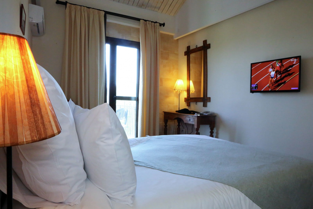 Princess Lanassa Hotel 11/68