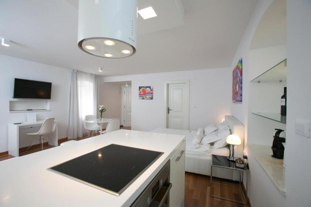Divota Apartment Hotel 24/80