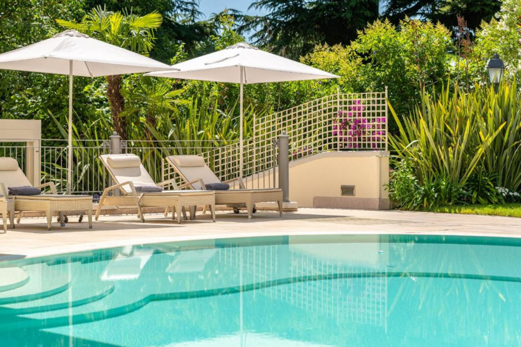Villa Rosa Hotel 34/65