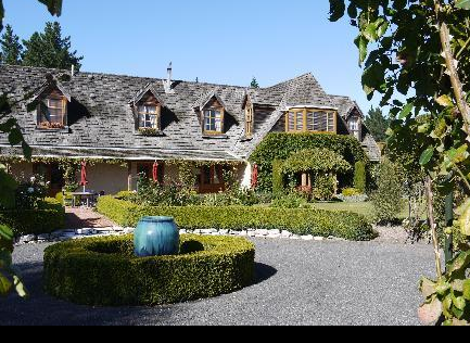 FYFFE COUNTRY LODGE 1/41