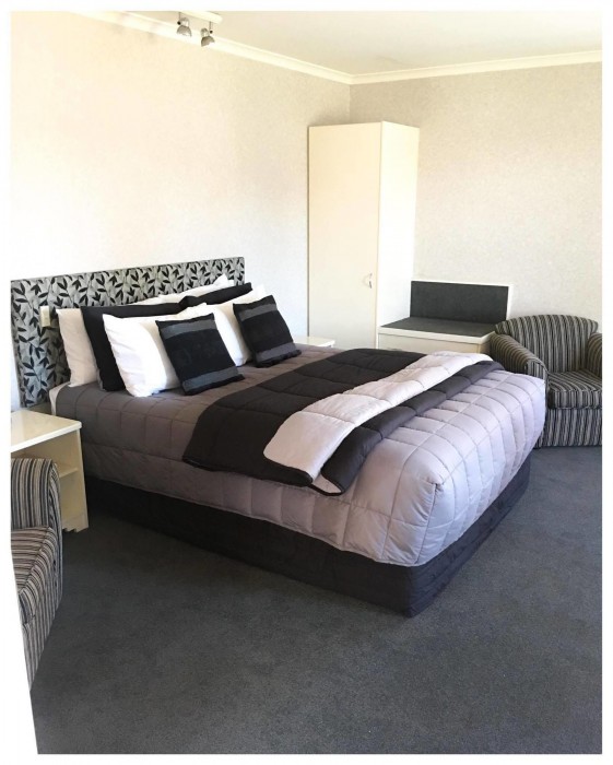 Deco City Motor Lodge 20/54