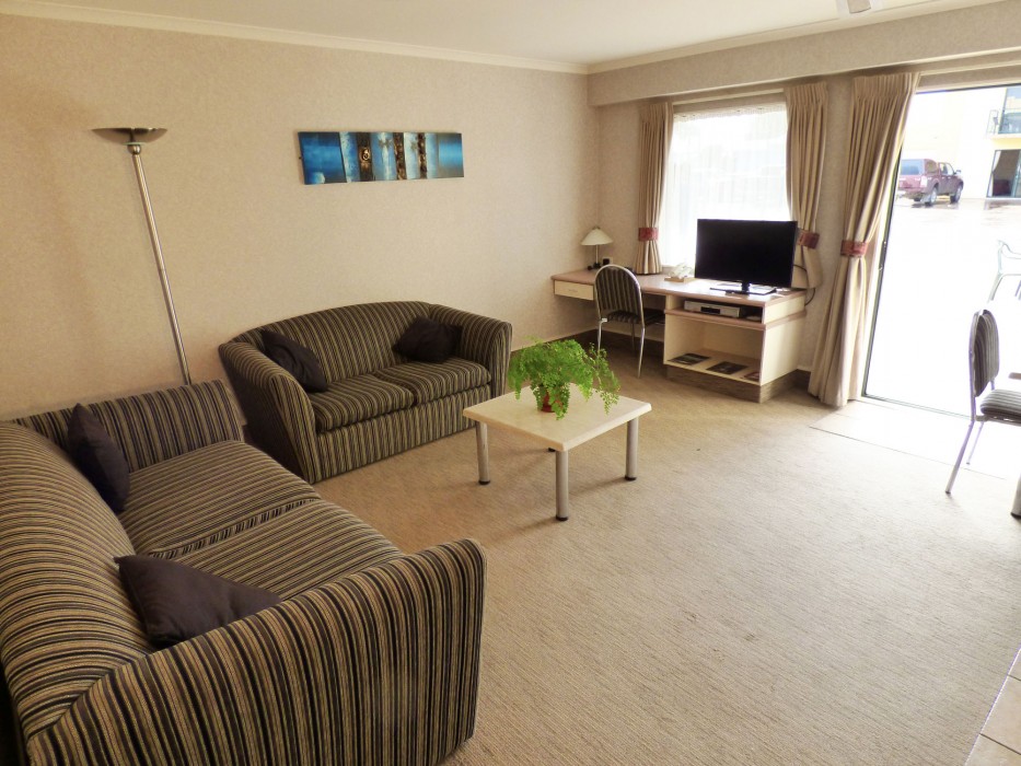 Deco City Motor Lodge 29/54