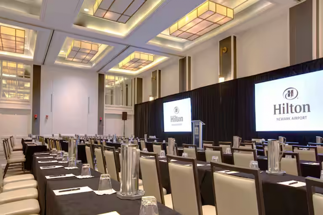 Hilton Newark Airport 13/59