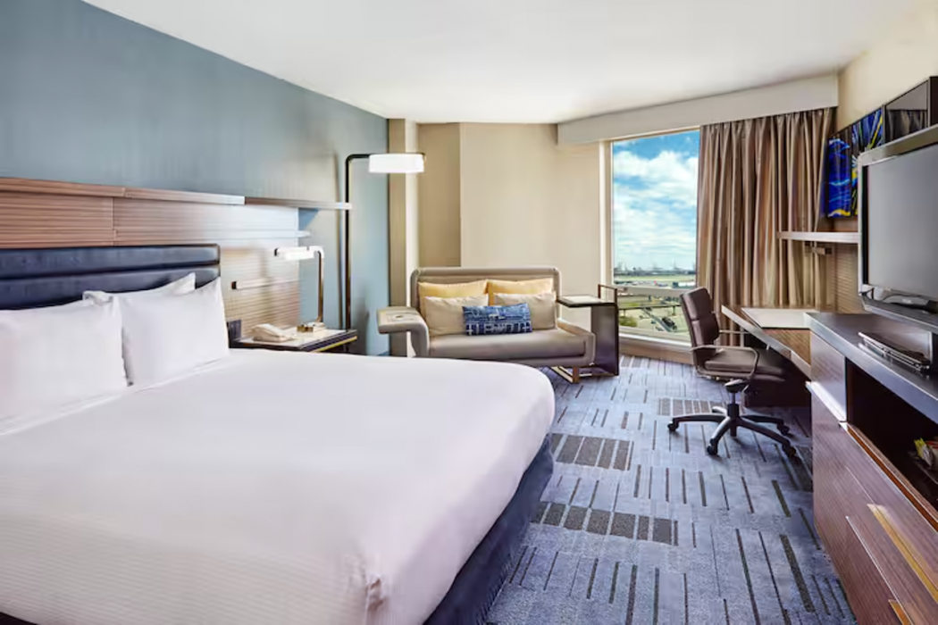 Hilton Newark Airport 8/59
