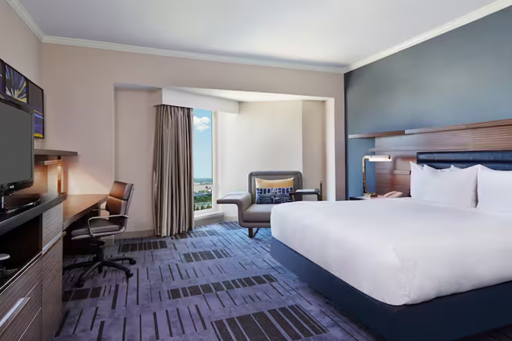 Hilton Newark Airport 5/59
