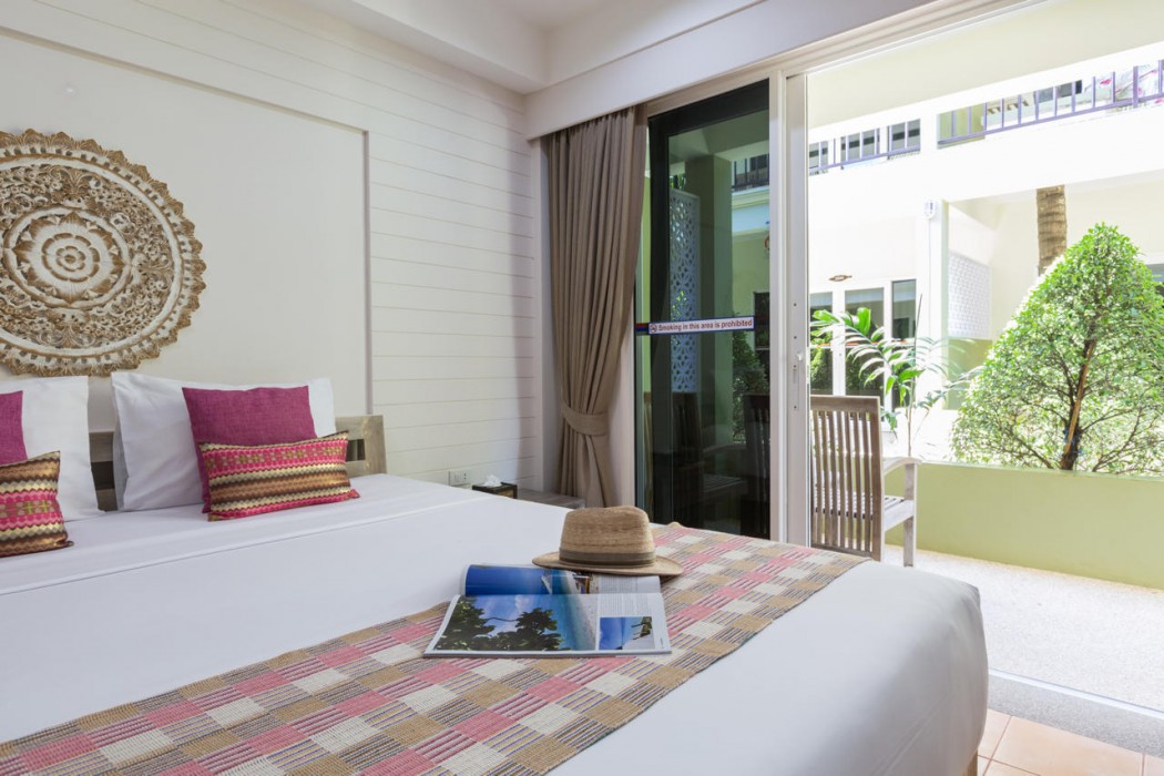 Ark Bar Beach Resort 19/64