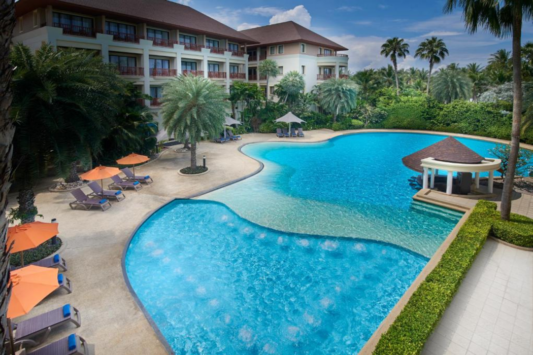 Amari Bangsaen (Formerly the Tide Resort Bangsaen) 32/64