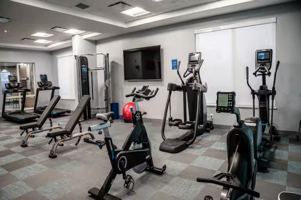 Hilton Garden Inn Fayetteville Fort Bragg 18/60