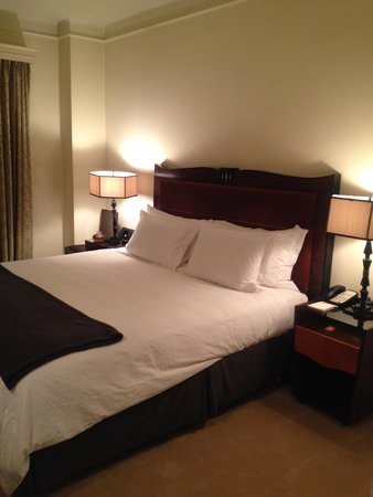 Chateau Marmont 14/48
