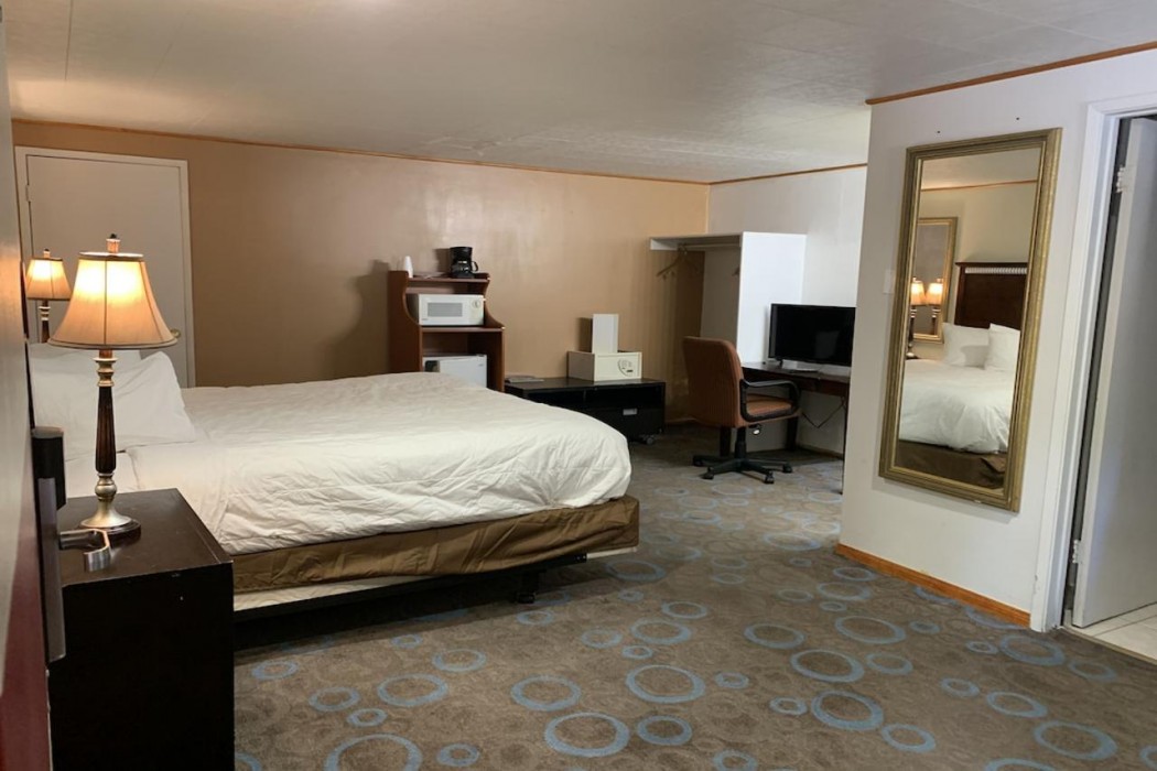 Ventura Grand Inn 13/39