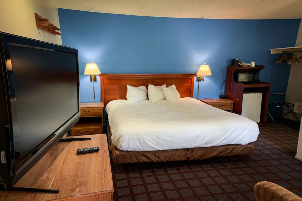 Ventura Grand Inn 11/39