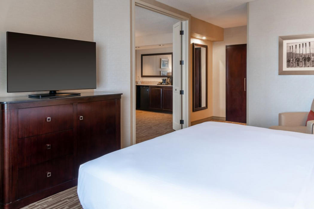 The Capital Suites Hotel 7/60