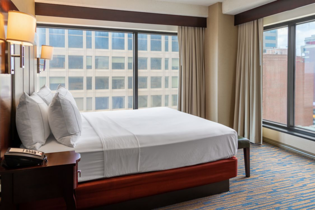 The Capital Suites Hotel 6/60