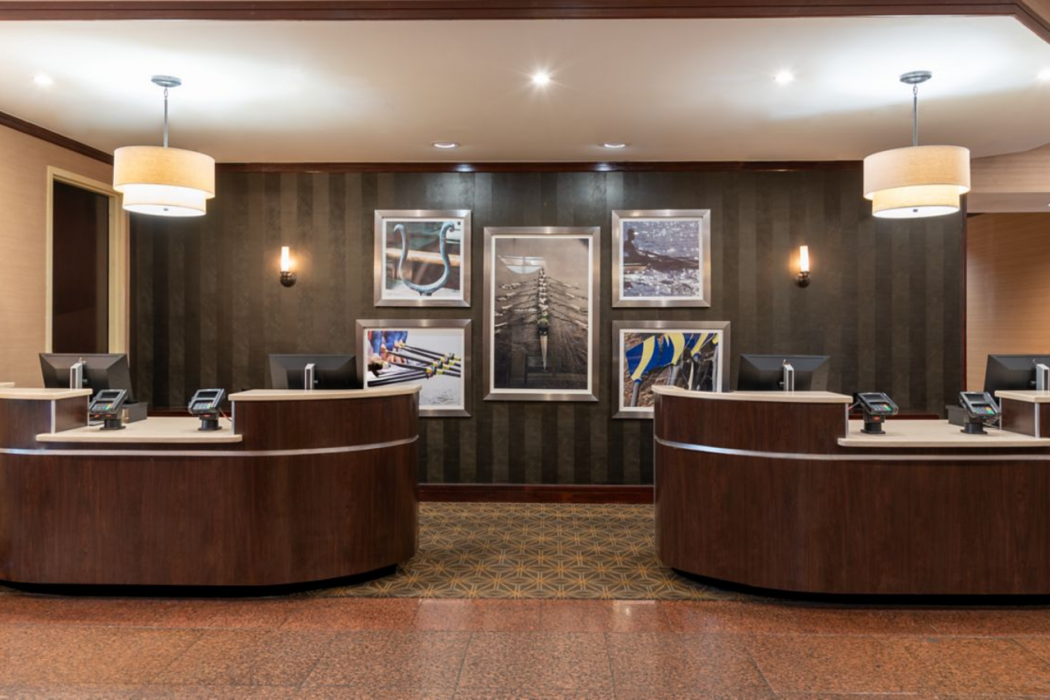 The Capital Suites Hotel 4/60
