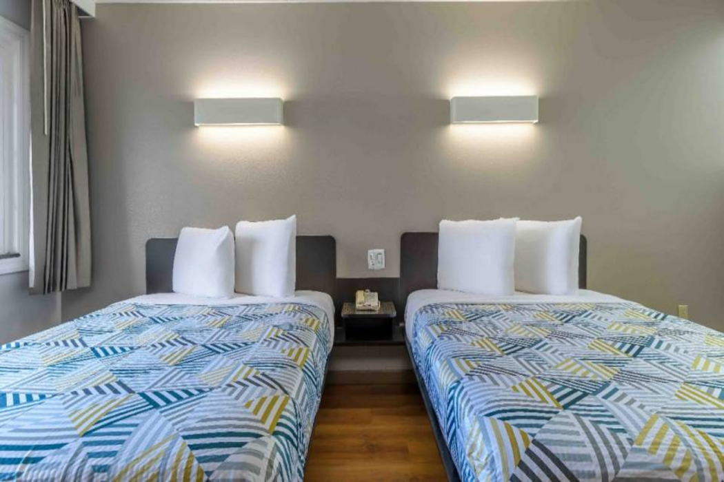 Motel6 San Jose, CA - Convention Center 16/60