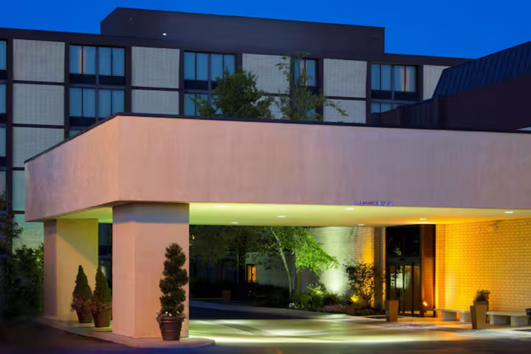 Wyndham Columbus 1/16