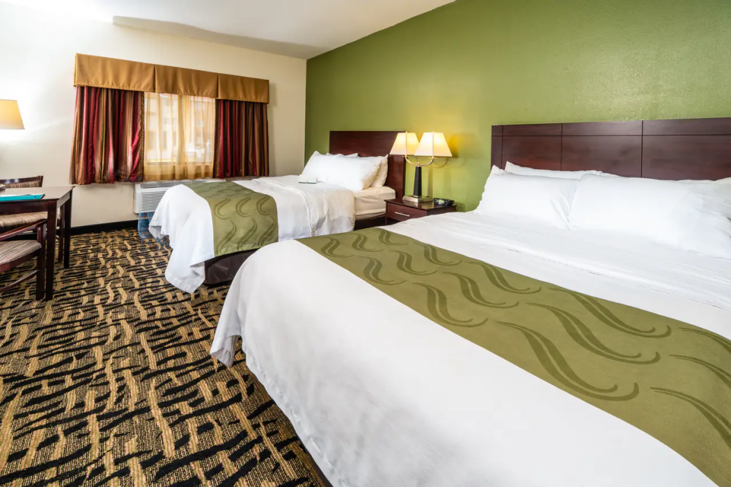 Quality Inn & Suites Danville East 7/26