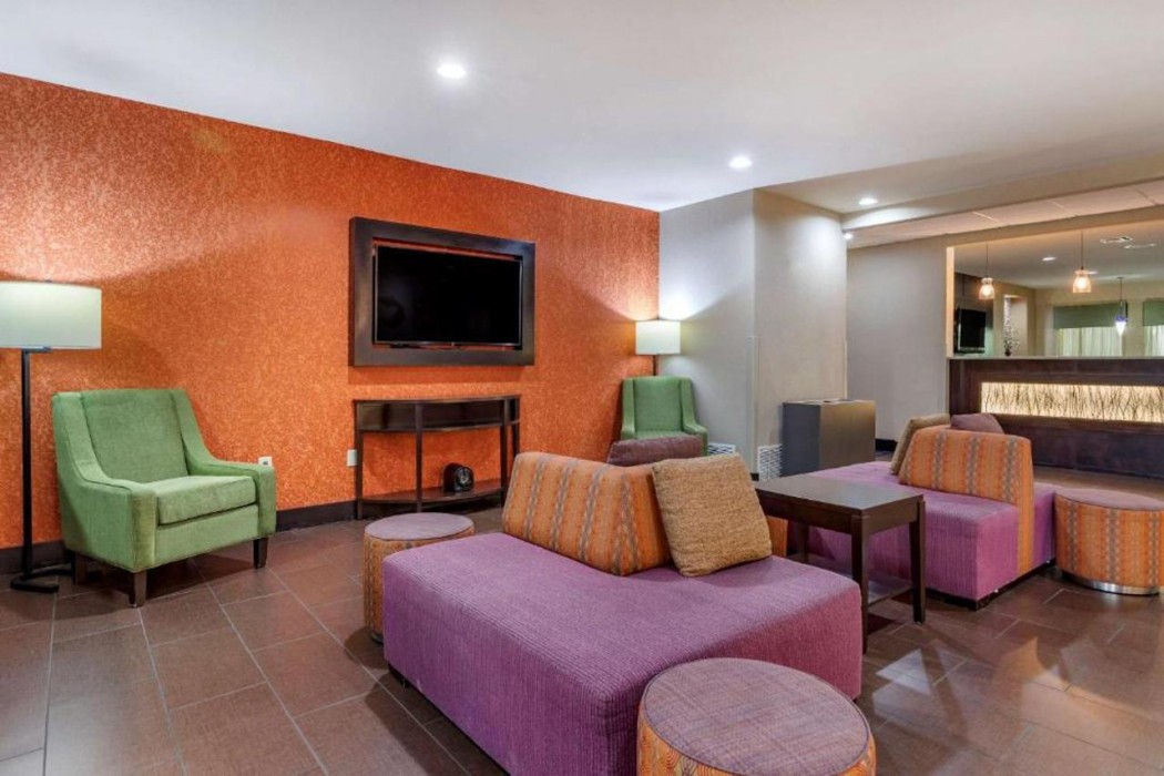 Comfort Suites Georgetown, TX 6/24