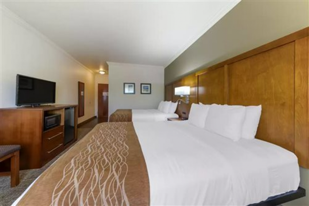 Comfort Inn Huntsville Research Park, AL 11/34
